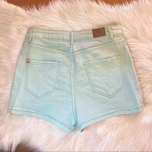 BDG x URBAN OUTFITTERS High Rise ‘Erin’ 5-Pocket Shorts in Mint Blue - Picture 3 of 7